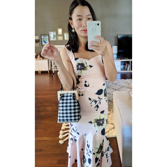 🆕 Floral Midi Dress - Picture 2 of 5